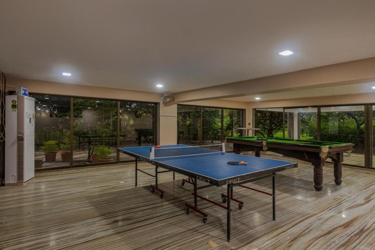 Saffronstays Aura, Alibaug - Luxury Pool Villa With A Game Room And Spacious Lawn Alībāg Buitenkant foto