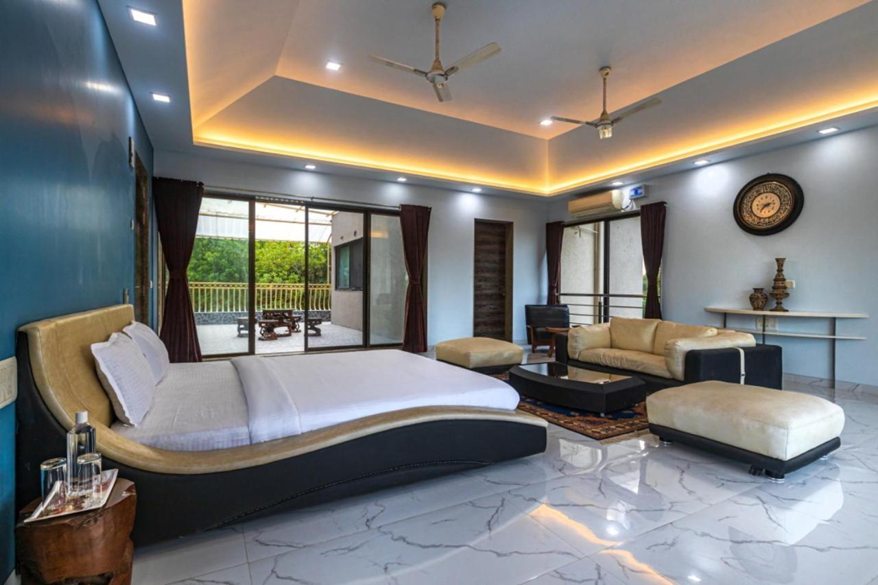 Saffronstays Aura, Alibaug - Luxury Pool Villa With A Game Room And Spacious Lawn Alībāg Buitenkant foto