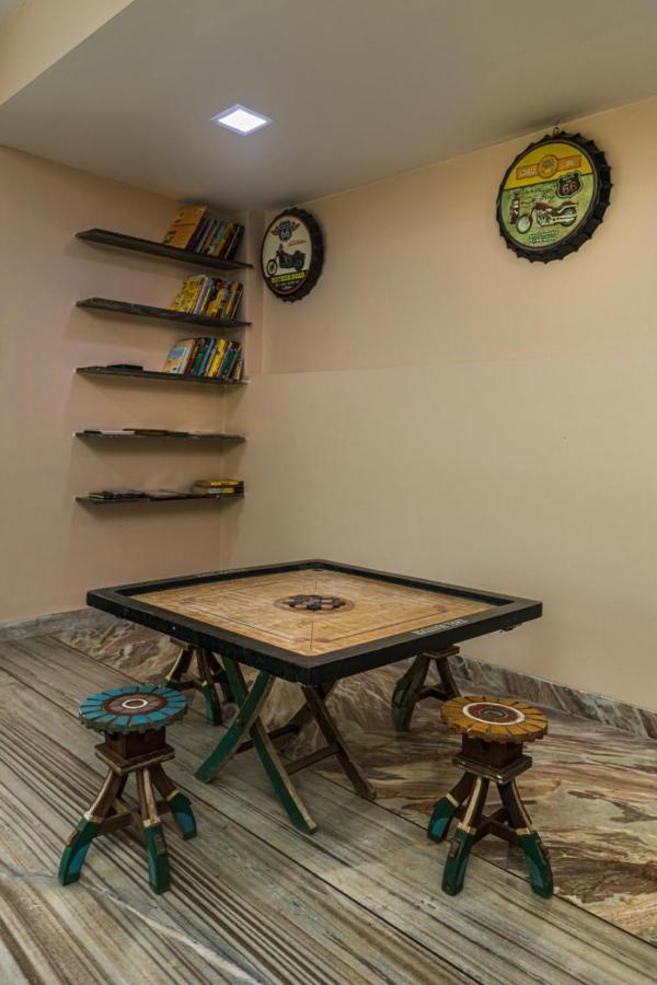 Saffronstays Aura, Alibaug - Luxury Pool Villa With A Game Room And Spacious Lawn Alībāg Buitenkant foto