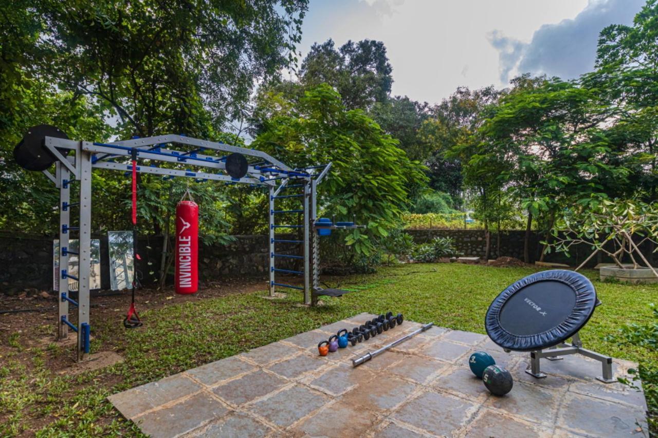 Saffronstays Aura, Alibaug - Luxury Pool Villa With A Game Room And Spacious Lawn Alībāg Buitenkant foto