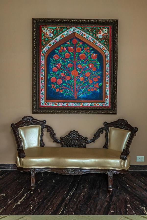 Saffronstays Aura, Alibaug - Luxury Pool Villa With A Game Room And Spacious Lawn Alībāg Buitenkant foto