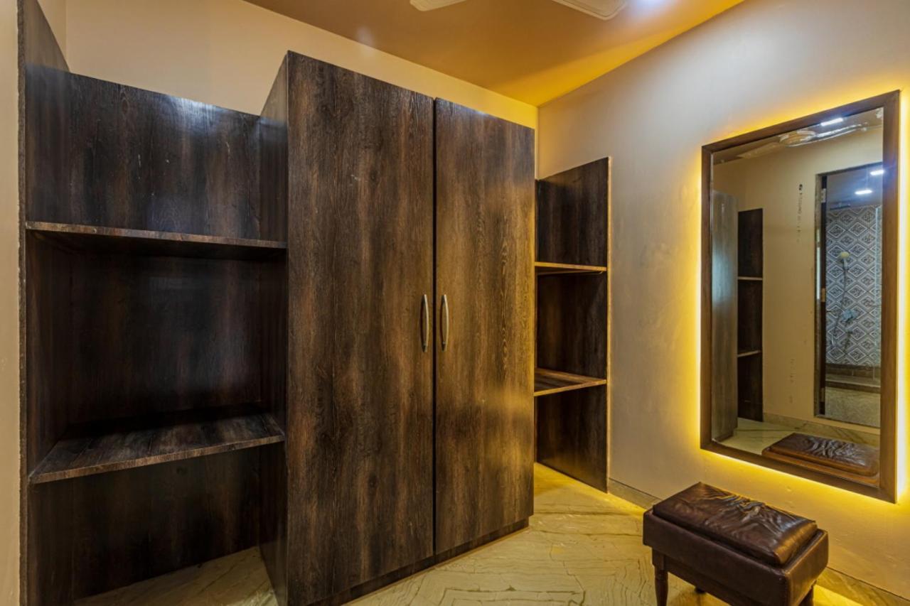 Saffronstays Aura, Alibaug - Luxury Pool Villa With A Game Room And Spacious Lawn Alībāg Buitenkant foto